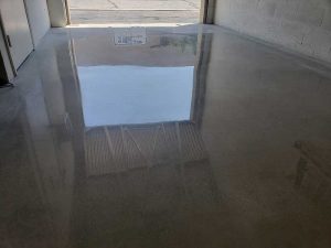 Warehouse-Concrete-Polishing
